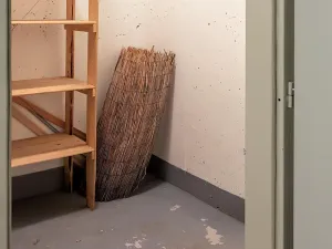 Pronájem garážového stání, Praha - Hostivař, Athénská, 20 m2