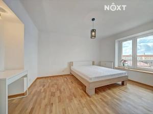 Prodej bytu 3+1, Jindřichův Hradec, Sídliště, 72 m2