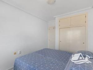 Prodej bytu 3+kk, Torrevieja, Španělsko, 45 m2