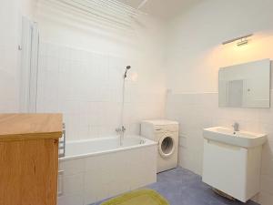 Pronájem bytu 1+1, Brno, Havlišova, 50 m2