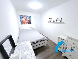 Pronájem bytu 3+kk, Děčín, Na Pěšině, 66 m2