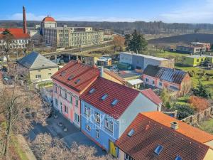 Pronájem rodinného domu, Velim, Palackého, 270 m2