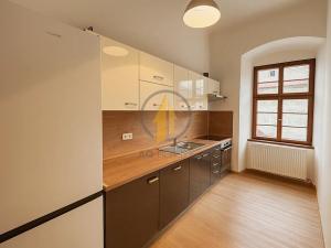 Pronájem bytu 2+1, Jičín, Chelčického, 65 m2