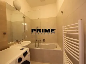 Pronájem kanceláře, Praha - Smíchov, Štefánikova, 55 m2