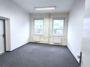 Pronájem kanceláře, České Budějovice, Mánesova, 143 m2