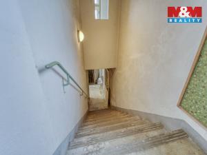 Prodej rodinného domu, Karlovy Vary - Dvory, Chebská, 203 m2