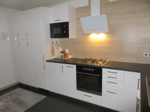 Prodej bytu 1+1, Bílovec, Radotínská, 42 m2