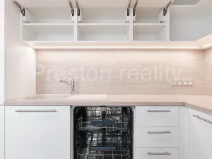 Pronájem bytu 2+kk, Praha - Vršovice, Arménská, 51 m2