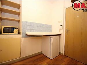 Pronájem bytu 1+kk, Praha - Holešovice, U měšťanského pivovaru, 25 m2