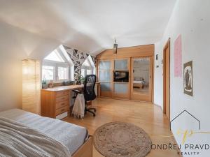 Prodej činžovního domu, Lety, Sokolská, 265 m2