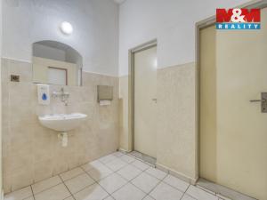 Prodej obchodního prostoru, Hradec Králové - Svinary, Podhůrská, 633 m2