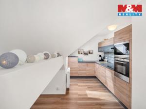 Prodej bytu 3+kk, Hýskov, U Statku, 87 m2