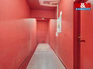 Prodej obchodního prostoru, Praha - Troja, Olštýnská, 450 m2