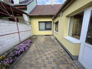 Prodej rodinného domu, Rousínov, U stadionu, 185 m2