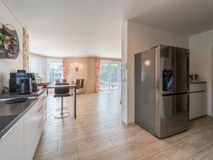 Prodej rodinného domu, Chýně, Ke Skále, 220 m2