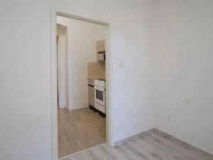 Pronájem bytu 2+1, Praha - Žižkov, Bořivojova, 49 m2