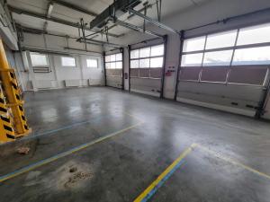 Pronájem výrobních prostor, Zádveřice-Raková, 4899 m2