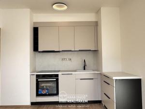 Pronájem bytu 2+kk, Hranice - Hranice I-Město, Jiřího z Poděbrad, 38 m2