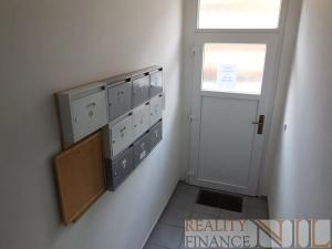 Pronájem bytu 1+kk, Plzeň, Kostelní, 20 m2