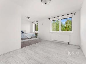 Pronájem bytu 2+1, Uherské Hradiště, U Cihelny, 63 m2