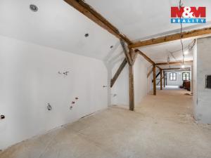 Prodej chalupy, Polička - Lezník, 260 m2