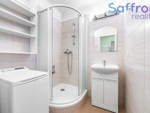 Prodej bytu 2+1, Plzeň, Na Kovárně, 67 m2