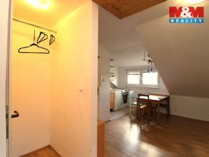 Pronájem bytu 2+kk, Karlovy Vary - Rosnice, 36 m2