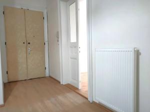 Pronájem bytu 2+1, Praha - Smíchov, Pecháčkova, 87 m2