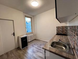 Pronájem bytu 2+1, Karlovy Vary, 53 m2