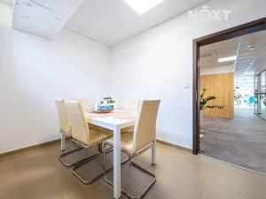 Pronájem obchodního prostoru, Pardubice, Na Spravedlnosti, 200 m2