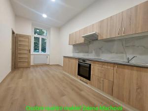 Pronájem bytu 2+kk, Praha, Kubelíkova, 38 m2