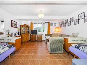 Prodej rodinného domu, Hlince, 61 m2