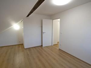 Prodej bytu 3+1, Horšovský Týn, Pionýrů, 87 m2