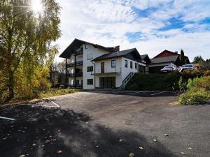 Prodej bytu 2+kk, Bayerisch Eisenstein, Německo, Brennesstraße, 56 m2