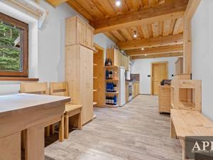 Prodej chalupy, Halenkov, 158 m2