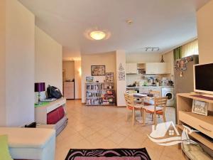 Prodej bytu 3+kk, Nesebar, Bulharsko, 82 m2