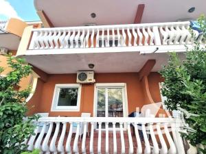 Prodej bytu 2+kk, Prčanj, Černá Hora, 42 m2