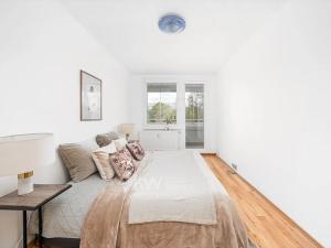 Prodej bytu 3+kk, Praha - Prosek, Vysočanská, 73 m2