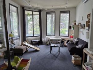 Prodej obchodního prostoru, Praha - Černý Most, Dygrýnova, 140 m2