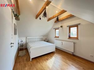 Prodej rodinného domu, Klučenice, 175 m2