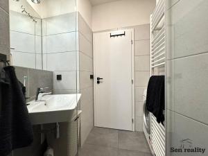 Pronájem bytu 2+kk, Kolín, Zengrova, 37 m2