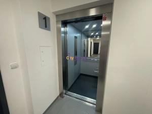 Pronájem bytu 1+kk, Praha - Modřany, Písková, 28 m2