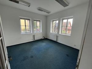 Pronájem komerční nemovitosti, Liberec, Karoliny Světlé, 305 m2