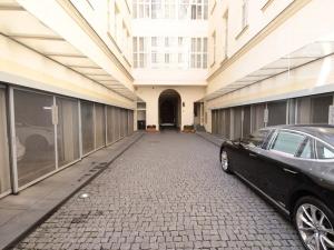 Pronájem bytu 4+kk, Praha - Nové Město, Senovážné náměstí, 130 m2