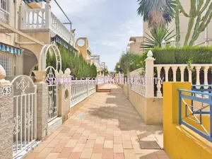 Prodej bytu 4+kk, Torrevieja, Španělsko, 57 m2