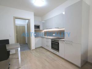 Pronájem bytu 2+kk, Praha - Košíře, Pod Kavalírkou, 55 m2