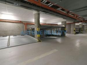 Pronájem bytu 2+kk, Praha - Košíře, Pod Kavalírkou, 55 m2