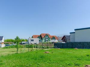 Prodej pozemku, Praha - Kbely, Ponikelská, 707 m2