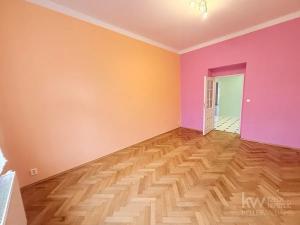 Pronájem bytu 4+1, Plzeň, náměstí Českých bratří, 46 m2