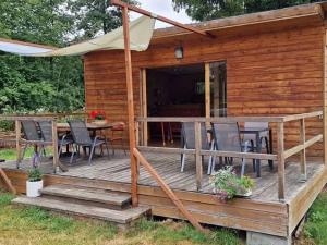 Prodej komerční nemovitosti, Stráž, 170 m2